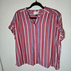 Universal Thread Women L Striped Short Sleeve Button Down Shirt Red Blue Lyocell